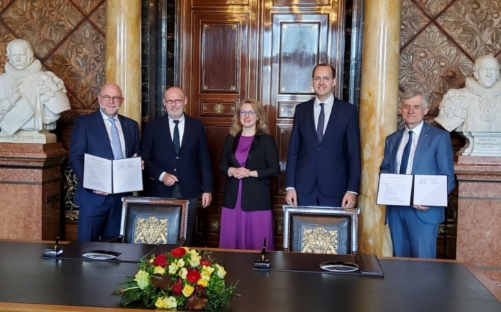 Will there be an intermodal connection between Kaunas and Hamburg? The Port of Hamburg and Klaipeda will co-develop new logistics routes