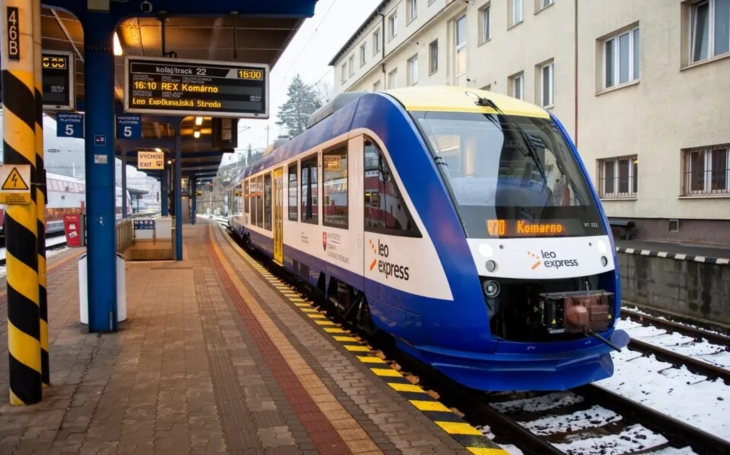 Dunajská Strela už začala premávať na trati z Komárna do Bratislavy
