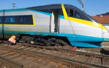 Cesta vlakom z Nitry do Bratislavy by sa mala skrátiť