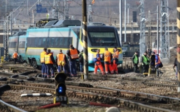 Železničné odbory apelujú na okamžité riešenie kritického stavu slovenských železníc