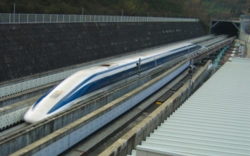 Skok do budoucnosti: Japonský Maglev řady L0 překonává rychlostní bariéry s rychlostí 603 km/h